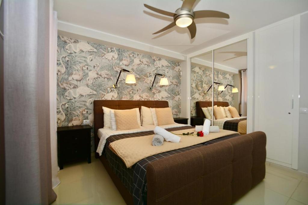 Passione Beautiful Apartment With Sea View 아데제 외부 사진