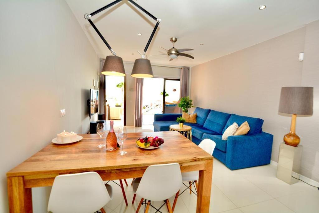 Passione Beautiful Apartment With Sea View 아데제 외부 사진