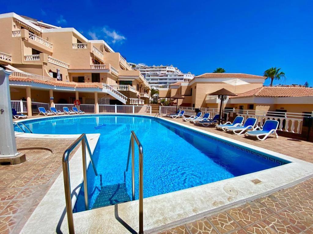Passione Beautiful Apartment With Sea View 아데제 외부 사진