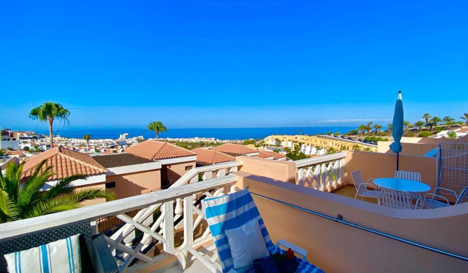 Passione Beautiful Apartment With Sea View 아데제 외부 사진
