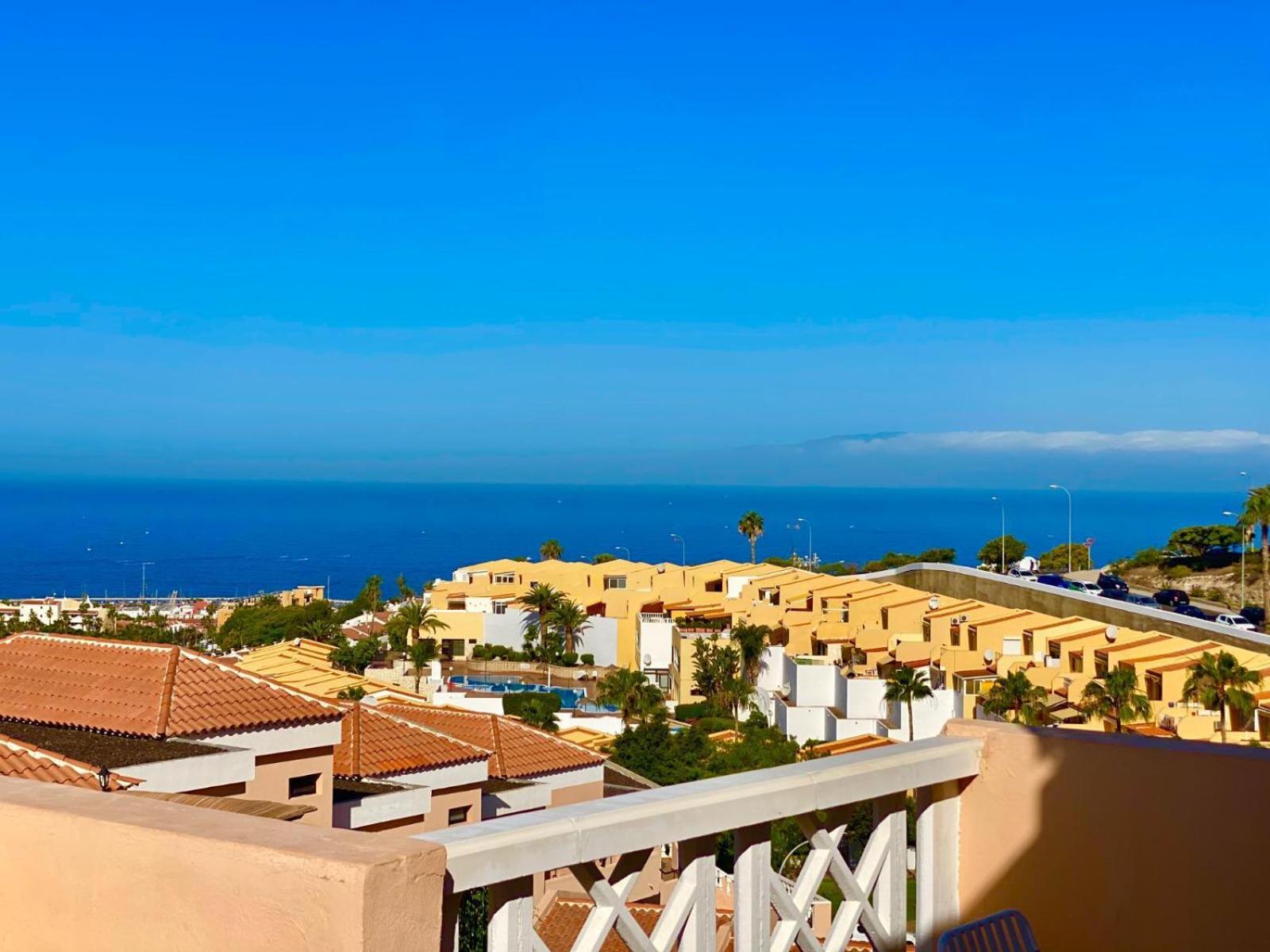 Passione Beautiful Apartment With Sea View 아데제 외부 사진