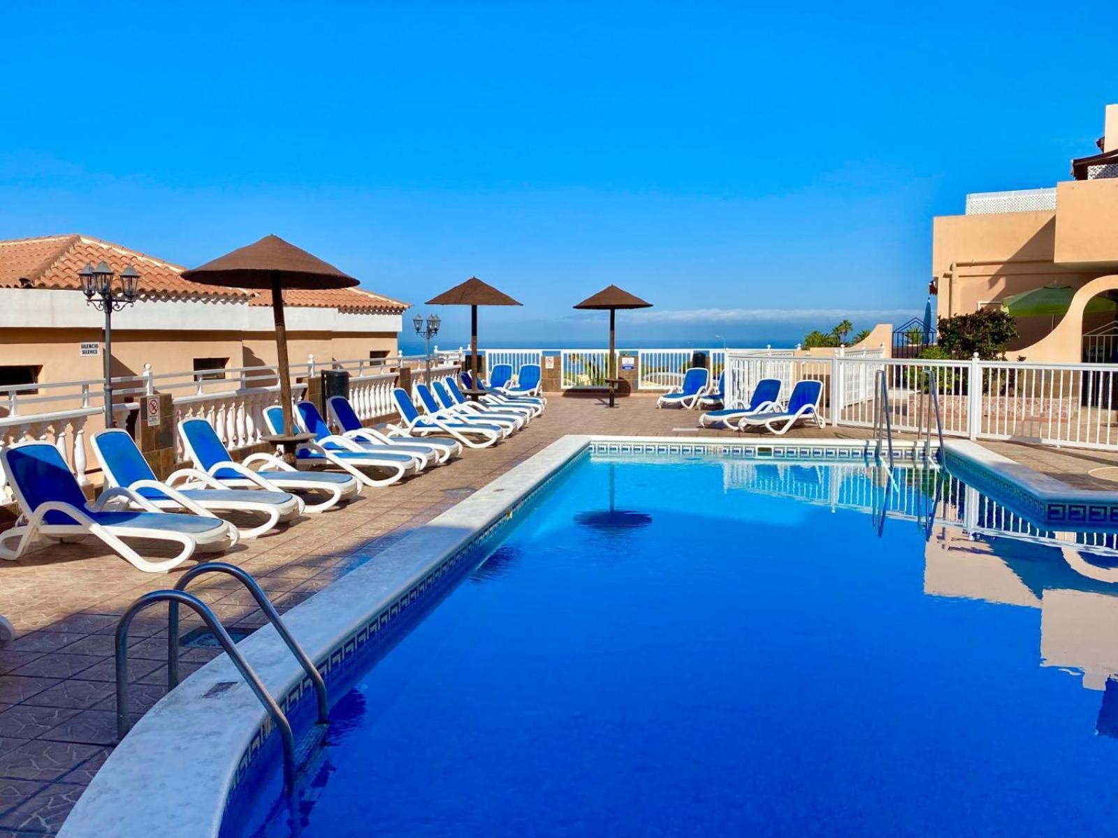 Passione Beautiful Apartment With Sea View 아데제 외부 사진